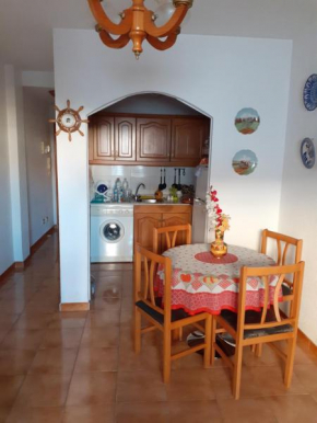 Apartamento Santa Pola, en Playa del Tamarit con piscina.